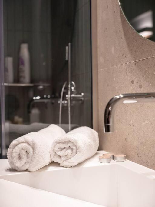 Iris Luxury Apartment At The Heraklion Center Ngoại thất bức ảnh